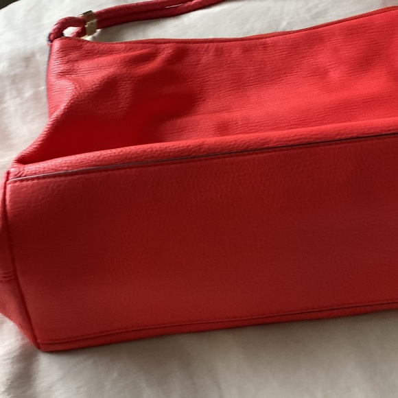 MK Leather Bag - Picture 4 of 5